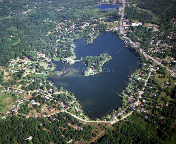 Bald Eagle Lake in Oakland County, Michigan